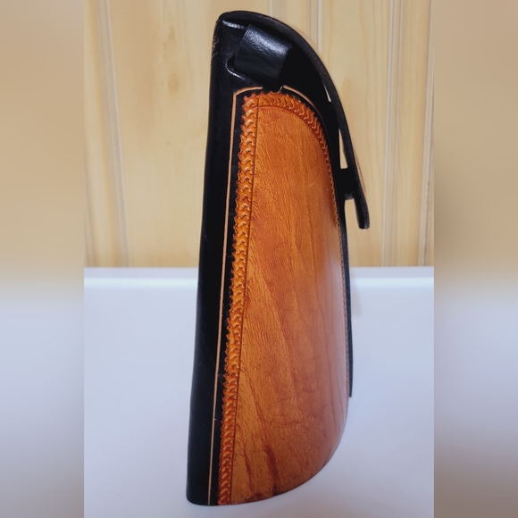 NWOT Authentic Leather Crossbody - Picture 5 of 11